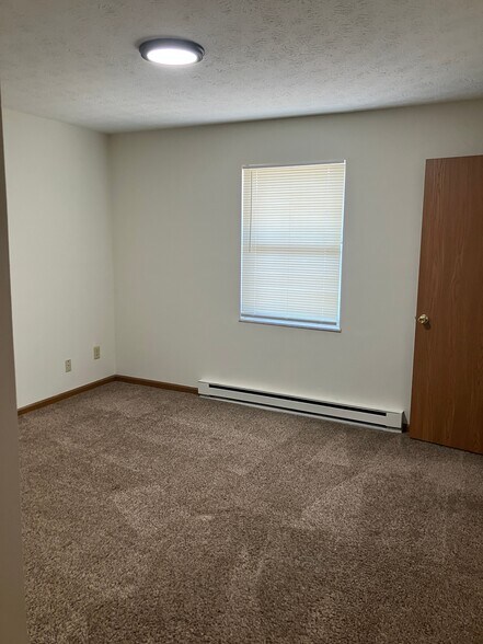Building Photo - 1235 Todd Ln