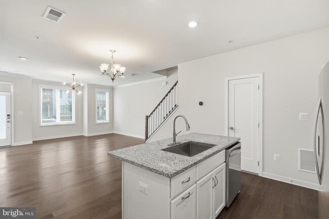 Building Photo - 43185 Mongold Square