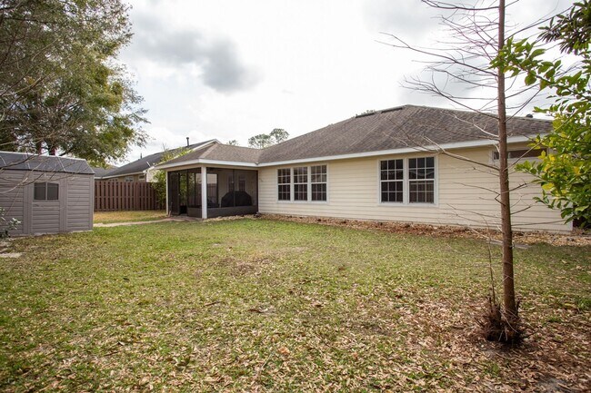 Building Photo - Sub-Lease - Great Home in New Town 1894 lo...