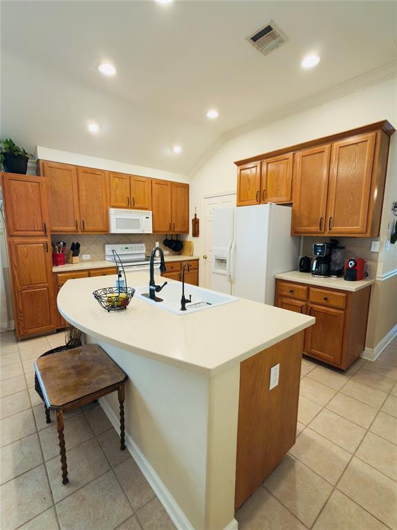 Building Photo - 9300 Pioneer Forest Dr