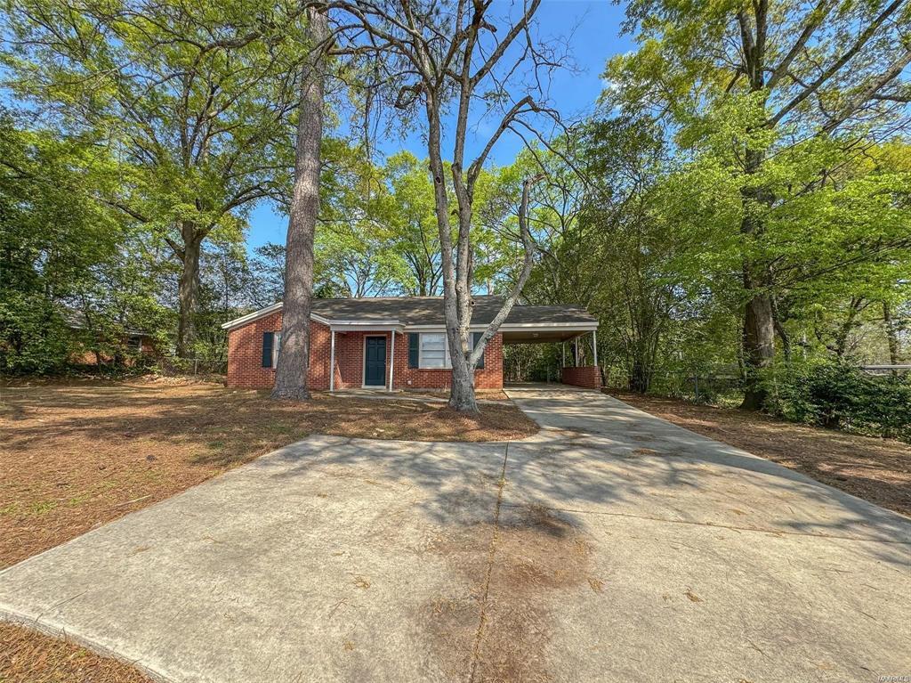 Building Photo - 815 Perry Hill Rd