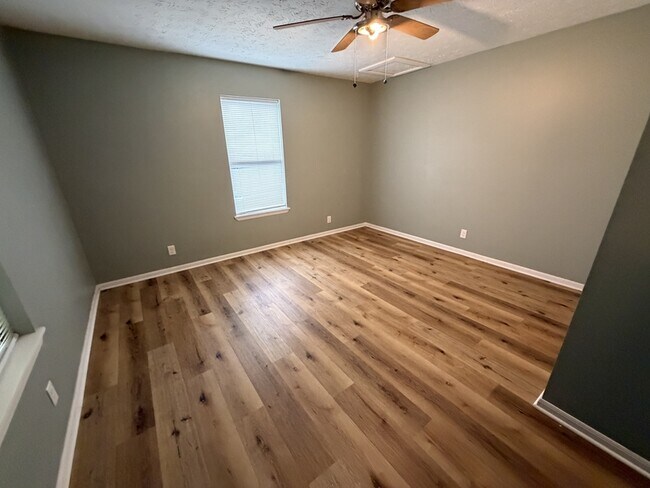 Building Photo - 973 GA-42