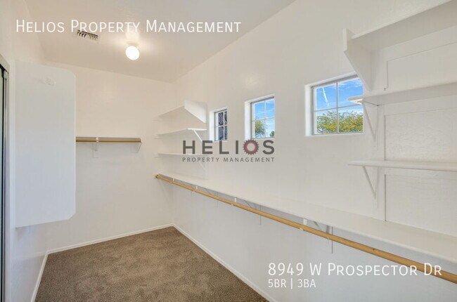 Building Photo - 8949 W Prospector Dr