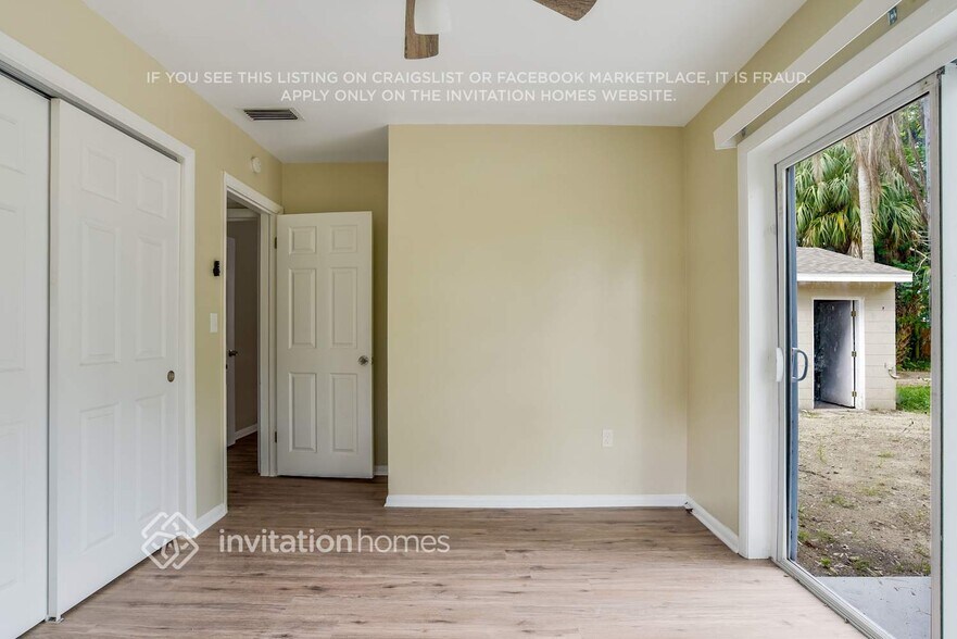 Building Photo - 5119 Divot Ct