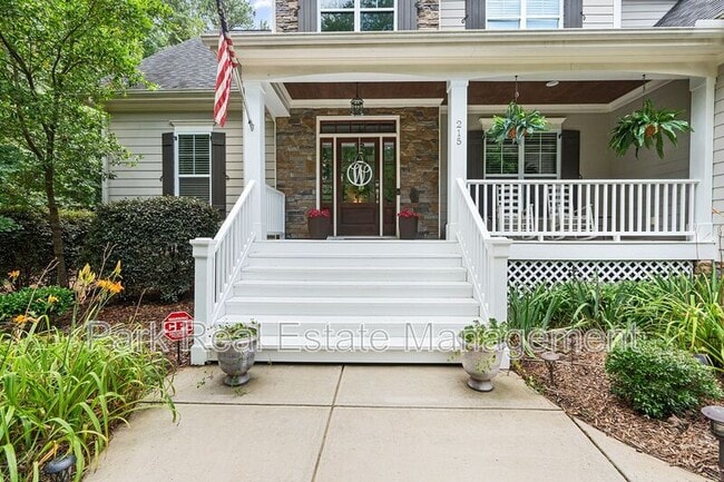 Building Photo - 215 Harrison Pond Dr