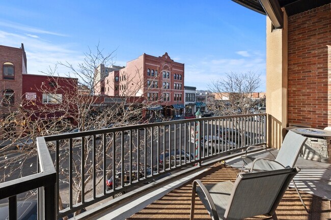 Building Photo - 101 N Tejon St