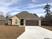 Building Photo - 26612 Parkwood Dr