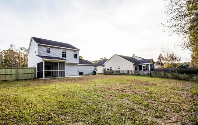Building Photo - 540 Beverly Dr
