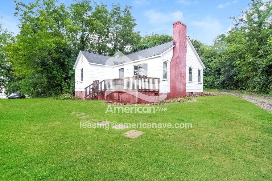 Building Photo - 301 Ammons Rd