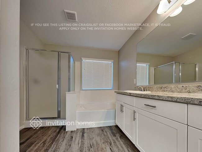 Building Photo - 1991 W Sunshine Butte Dr