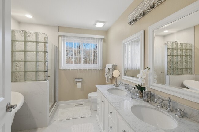 Building Photo - 1107 Popes Creek Cir