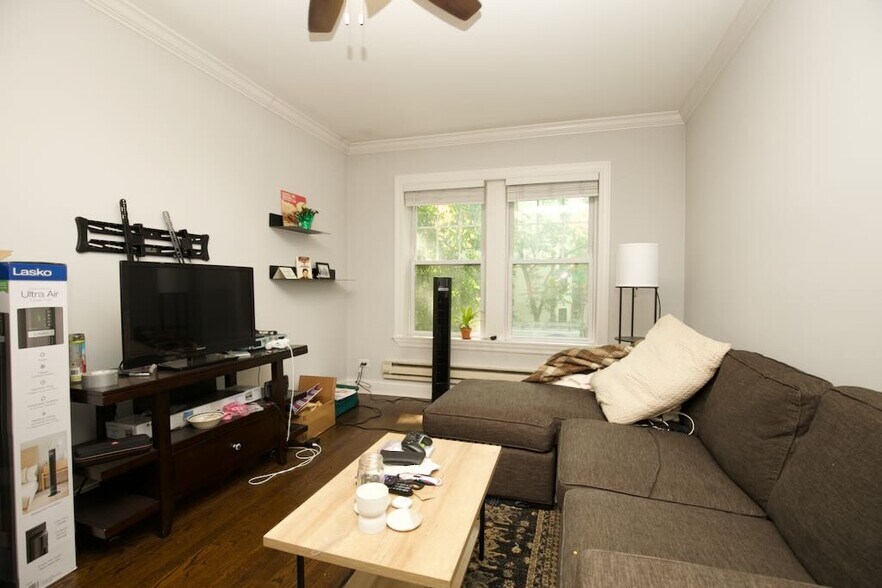 Building Photo - 2129 N Fremont St