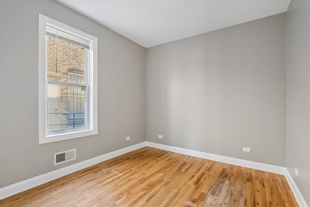 Building Photo - 3220 W Polk St