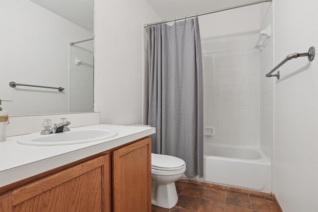 Building Photo - 14621 Lantern Dr