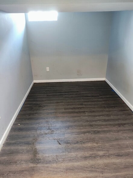 Building Photo - 3447 Arnsby Rd