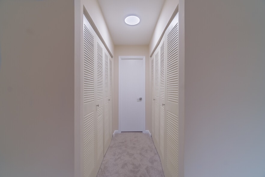 Building Photo - 9416 Penshurst Ct