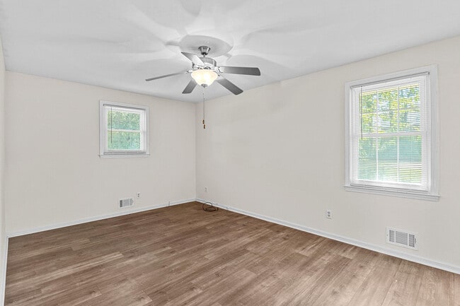 Building Photo - 2574 Richmond Hill Rd