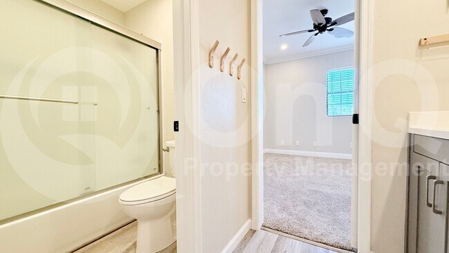 Building Photo - 10188 E Cortez Dr