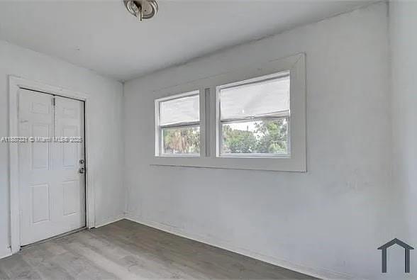 Building Photo - 1030 18th St