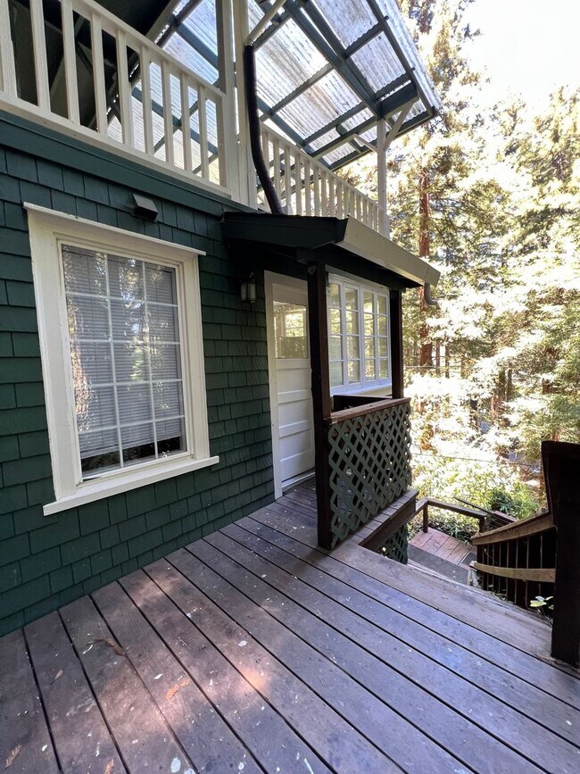 Building Photo - 21567 Starrett Hill Dr