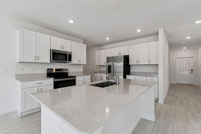 Building Photo - 1712 Tropical Oasis Ave