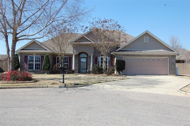 Building Photo - 108 Crenshaw Ct