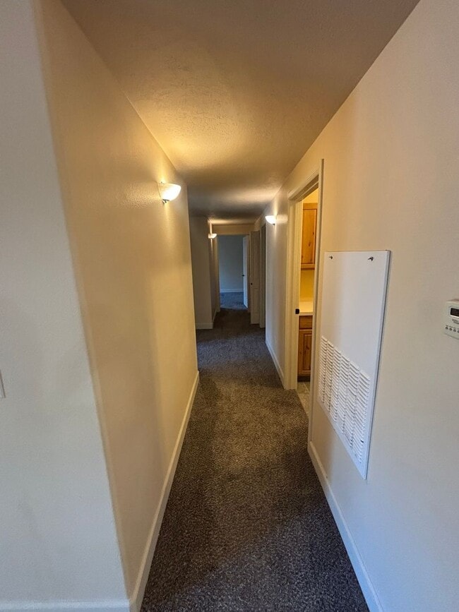 Building Photo - 6735 N Spurwing Loop