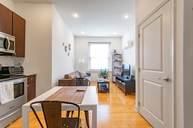 Unit 401 - Queen Village Lofts