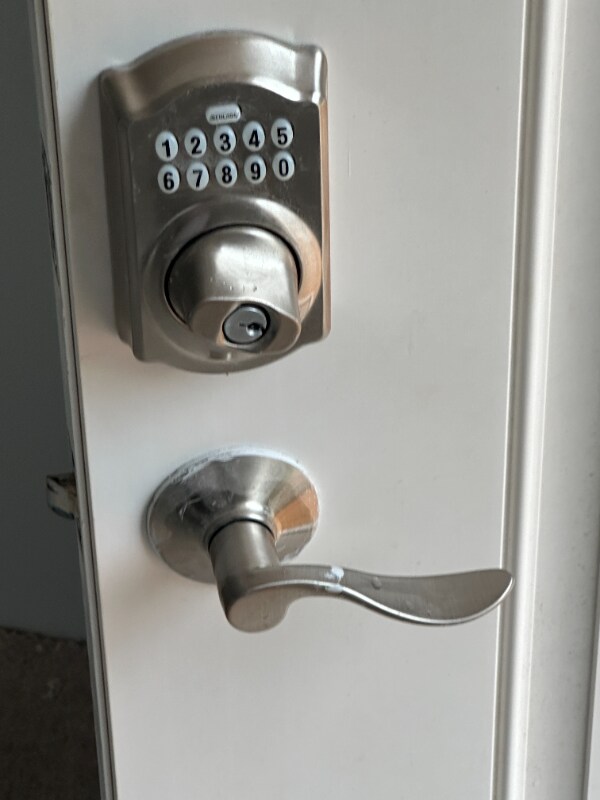 Building Photo - 2114 Rutledge Rd