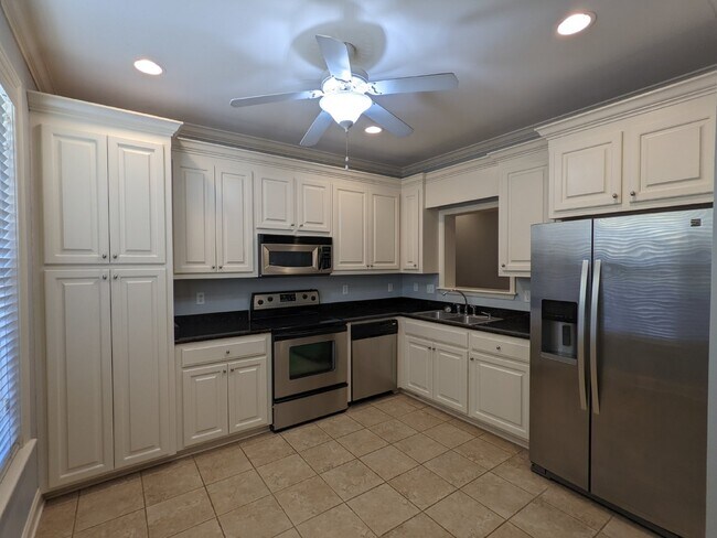 Building Photo - 103 Private Rd 3085