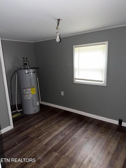 Building Photo - 152 Country Way Dr