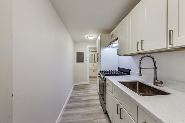 Floorplan - Laurel Haus