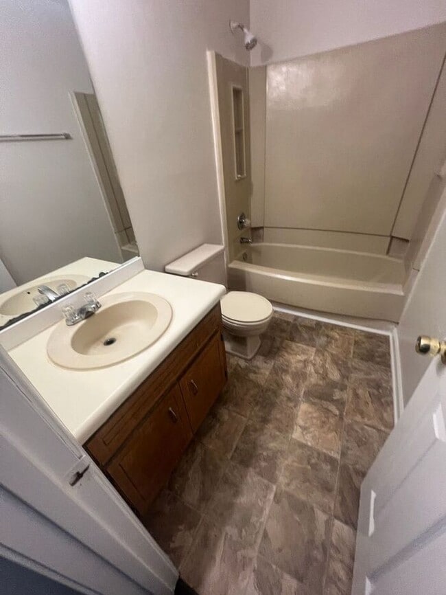 Building Photo - !!!WARNING: AVOID SCAMS CONFIRM RENTAL AT ...