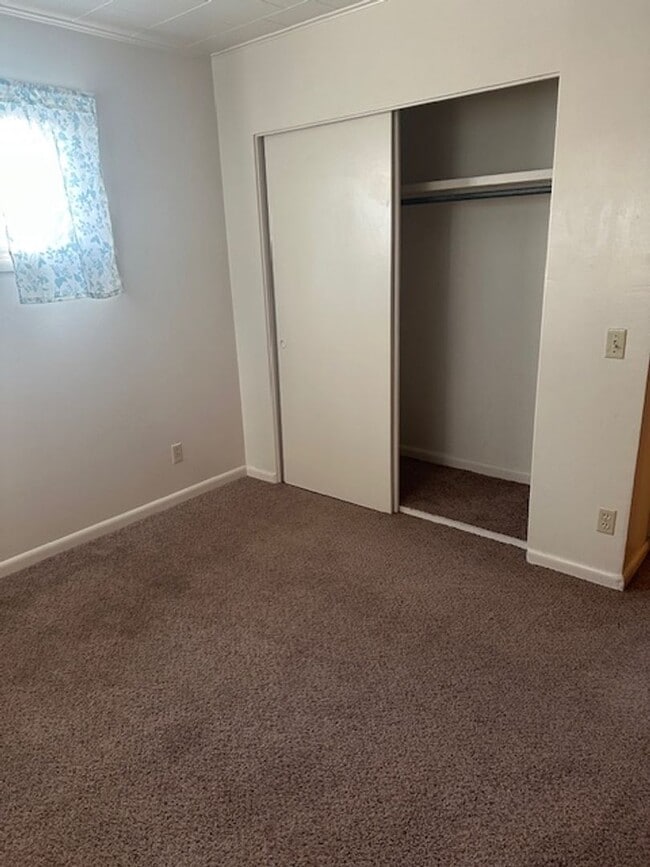 Building Photo - Nice 3 bedroom Home in Target Range