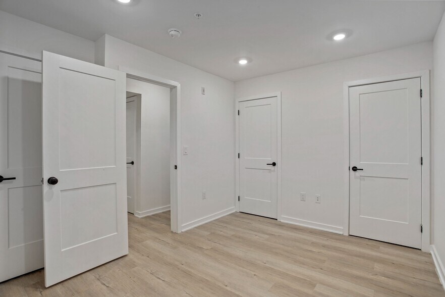 Building Photo - 1820 N 18th St