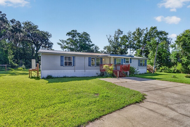 Building Photo - 322 Cedar Creek Rd
