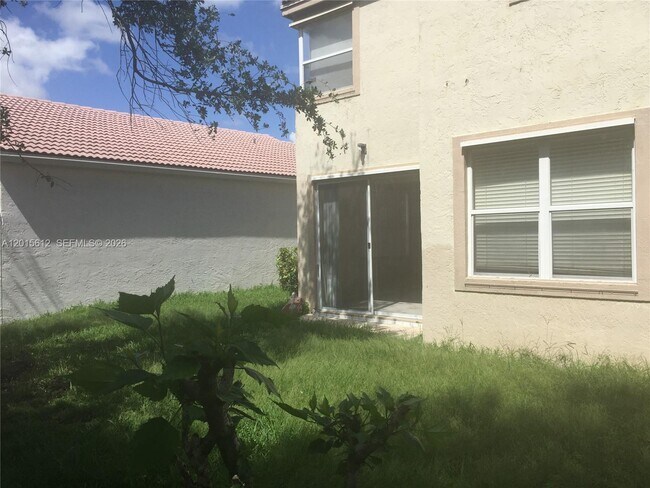 Building Photo - 15964 NW 12th Ct