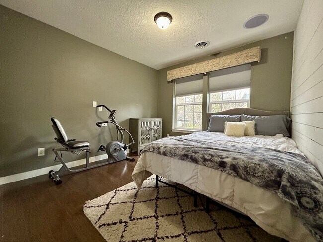 Building Photo - Welcome to your new home!