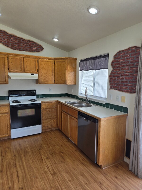 Building Photo - 8120 E Brandts Creek Way