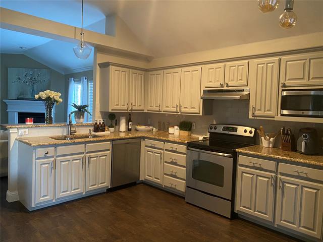 Building Photo - 4154 Stone Hollow Way