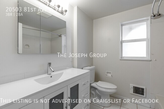 Building Photo - Open and bright 3 bed/1.75 bath in Edmonds!