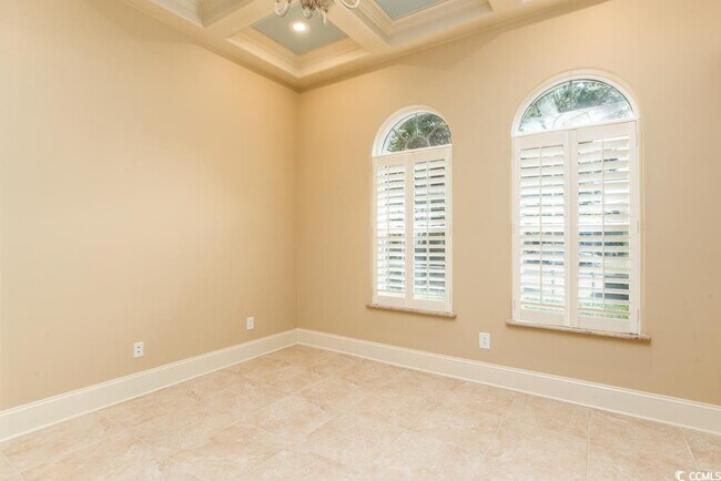 Building Photo - 7545 Ventura Ct