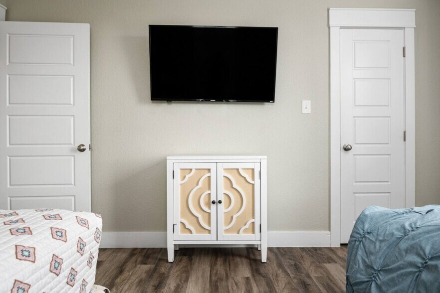 Building Photo - 951 Gulf Shores Dr