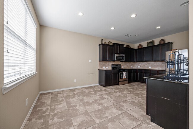 Building Photo - 4310 Laine Ln