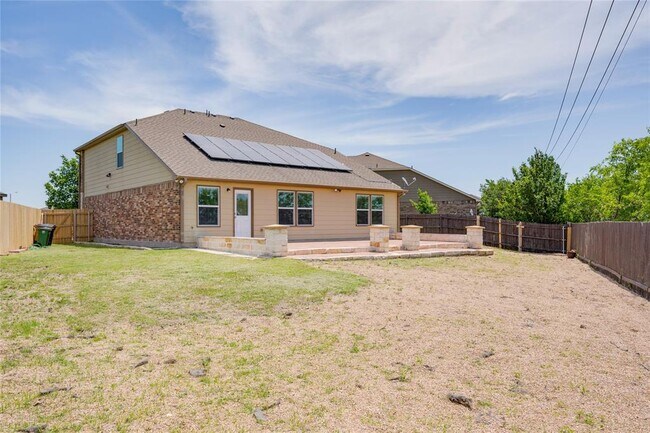 Building Photo - 5701 Cass Ct