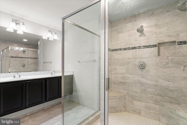 Building Photo - spacious 3-bedroom, 2 full and 2 half bathroom residence