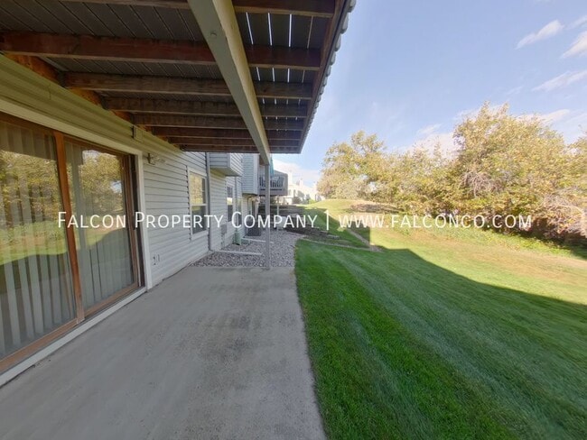 Building Photo - 2526 Elite Terrace