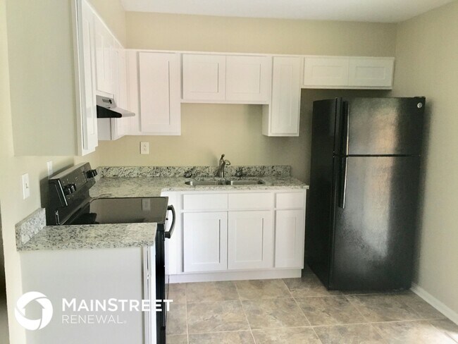 Building Photo - 7406 Maurer Ln