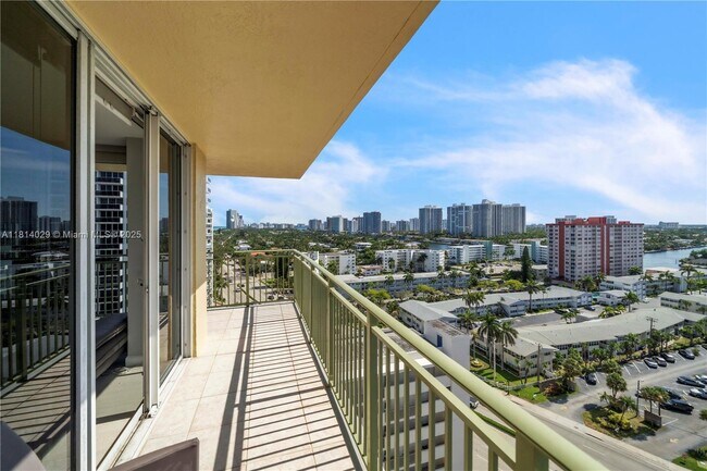Building Photo - 2080 S Ocean Dr