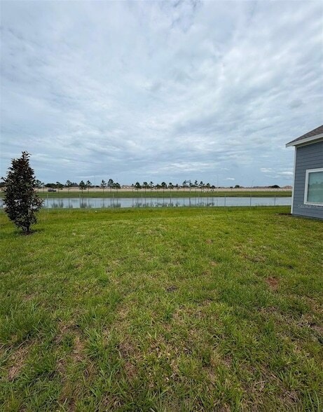 Building Photo - 5513 Pimenta Ct